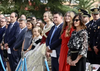 Las Falleras Mayores de Valencia asisten en representación del mundo fallero al acto del Día de la Policía Local 1 Las Falleras Mayores de Valencia en representación del mundo fallero al acto del Día de la Policía Local