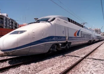 La borrasca 'Oriana' deja sin trenes el Corredor Mediterráneo entre Valencia y Castellón