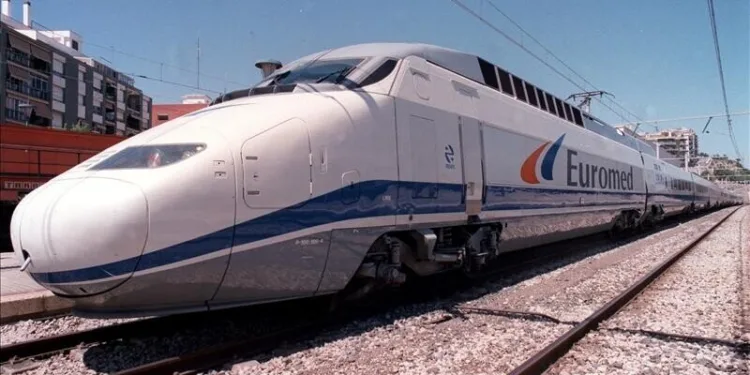 Restablecen parcialmente las líneas C5 y C6 de Cercanías y el Euromed entre Valencia y Barcelona con servicios mínimos 1 euromed