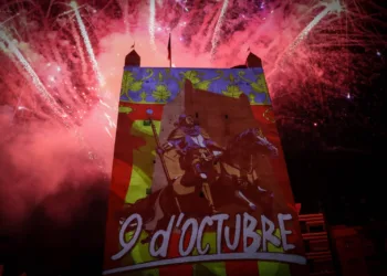 Torrent prepara un espectacular castillo de Pirotecnia Vulcano para cerrar los actos del 9 d'Octubre