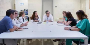 El Hospital La Fe impartirá cursos de soporte vital básico a los estudiantes de la Universitat Politècnica de València