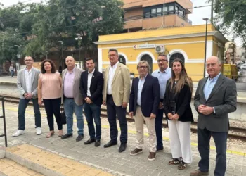 La Generalitat retoma el soterramiento de las vías de Metrovalencia entre Burjassot y Godella