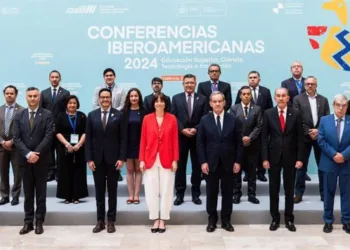 La educación sin fronteras: Iberoamérica avanza hacia el reconocimiento de títulos y la movilidad académica