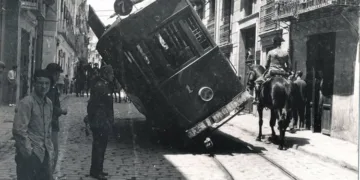 Exposición Fotográfica de Vidal Corella sobre la Revolución de Octubre de 1934 en el Colegio Mayor Rector Peset