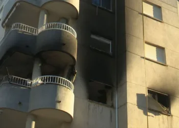 Incendio en una vivienda de Daimús deja a un hombre gravemente herido con quemaduras múltiples