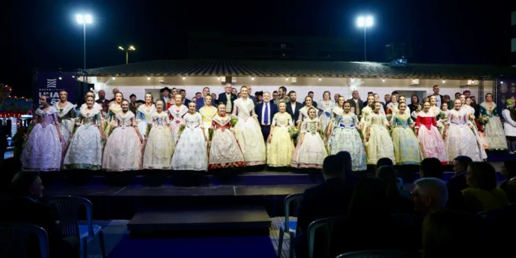 El arte fallero se dió cita en la inauguración de la XXIV edición de “Una Festa per a Tots” 1 El arte fallero se dió cita en la inauguración de la XXIV edición de “Una Festa per a Tots”