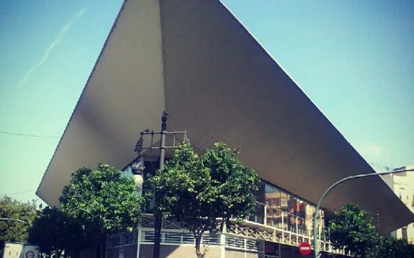 El Mercado Municipal de Jesús tendrá una nueva cubierta que acabará con las goteras actuales