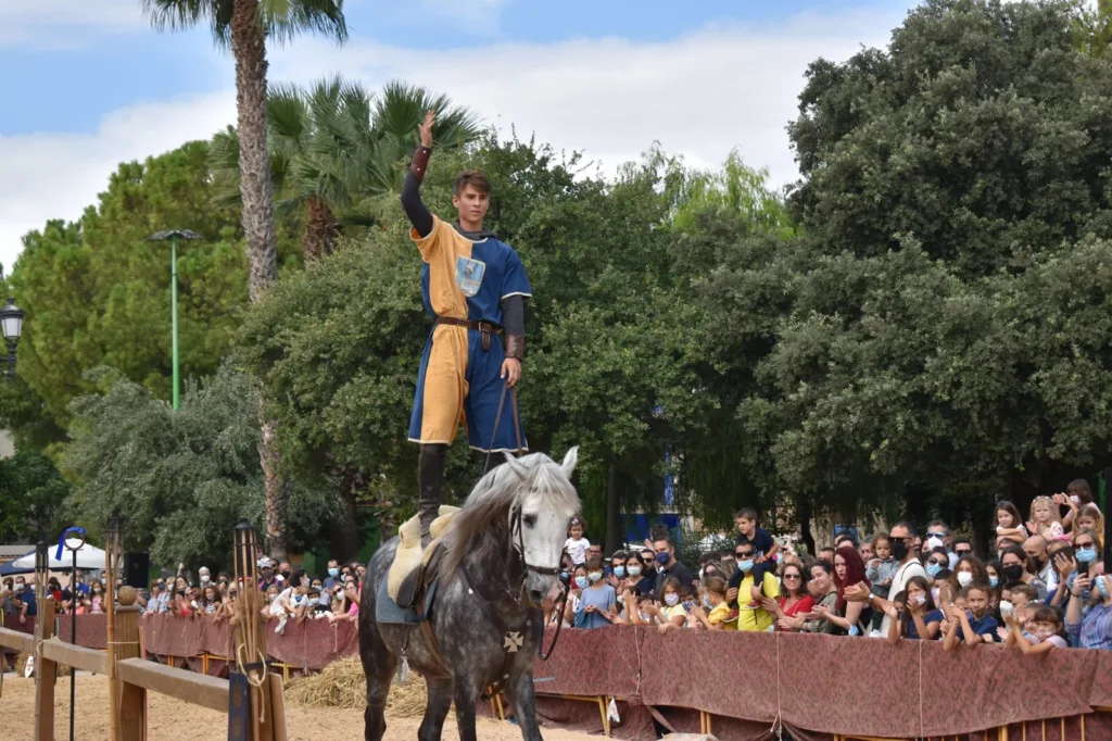La Pobla de Vallbona acoge el mayor mercado medieval de la provincia 3 mercado medieval 2024 1 C