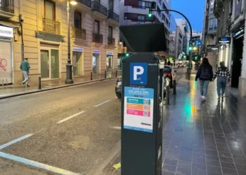 Zona Naranja y Azul: La Nueva Estrategia de Aparcamiento en el Barrio de la Pechina