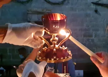 El Santo Grial catalán: Cuando el marketing turístico se disfraza de historia y se apropia de la reliquia