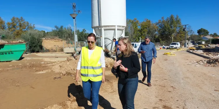 La Diputación empieza en Godelleta la reparación de las 75 depuradoras dañadas por la DANA 1 La Diputación empieza en Godelleta la reparación de las 75 depuradoras dañadas por la DANA
