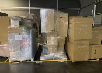 Donaciones de muebles hogares dañados por la DANA por parte de fabricantes e interioristas