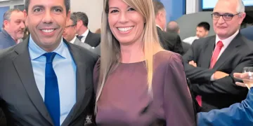 La polémica comida de Carlos Mazón y Maribel Vilaplana durante la DANA