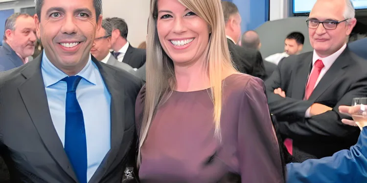 La polémica comida de Carlos Mazón y Maribel Vilaplana durante la DANA 1 La polémica comida de Carlos Mazón y Maribel Vilaplana durante la DANA