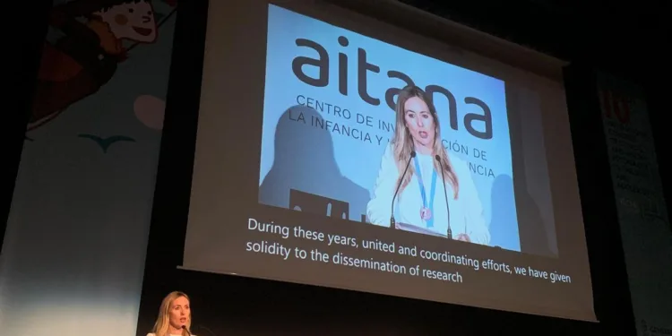 Expertos mundiales reivindican desde España un mejor y mayor cuidado de la salud mental en niños y adolescentes en todos los entornos 1 Expertos mundiales reivindican desde España un mejor y mayor cuidado de la salud mental en niños y adolescentes en todos los entornos