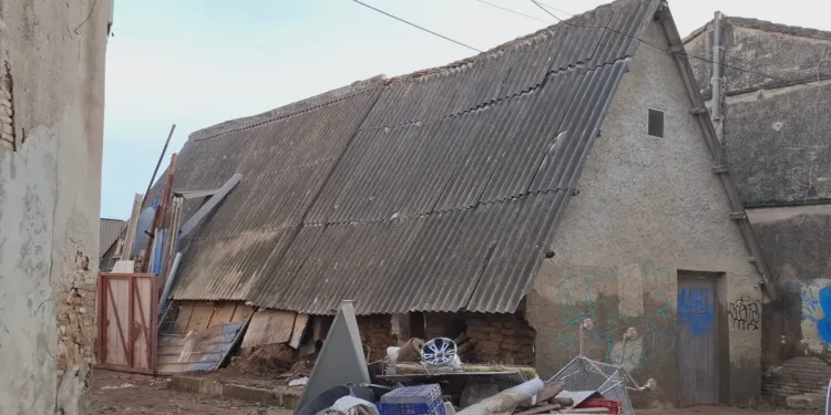 SOS Patrimonio Cultural Valenciano 1 SOS Barraca de la Xupa o del carrer Guadalquivir 39