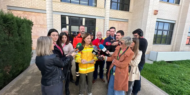 El operativo especial de retirada de residuos evacúa 75.000 toneladas de enseres de la DANA