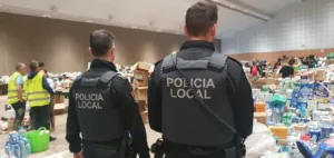 Agentes de la Policía Local de Sueca prestan su apoyo en los municipios más afectados por la DANA 2 DANA col%C2%B7laboracio Policia Local Sueca 3