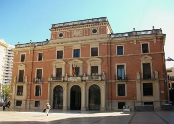 La Diputación de Castellón incrementa su apuesta por la generación de empleo y reserva 2,3 millones de euros en el presupuesto 2025 6 La Diputación de Castellón incrementa su apuesta por la generación de empleo y oportunidades en la provincia y reserva 2,3 millones de euros en el presupuesto 2025