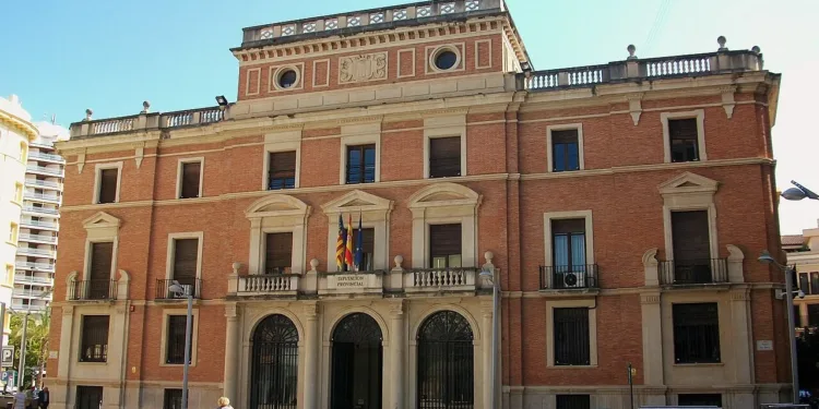 La Diputación de Castellón incrementa su apuesta por la generación de empleo y oportunidades en la provincia y reserva 2,3 millones de euros en el presupuesto 2025