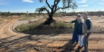 Agricultura destina 4,1 millones para reparar caminos rurales de la comarca Utiel-Requena afectados por la riada