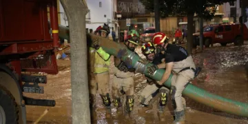 Descontento en Valencia por el limitado despliegue militar tras la DANA: solo 500 efectivos adicionales en medio de la catástrofe