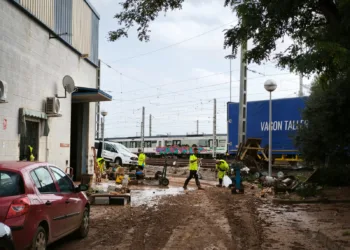 Metrovalencia reabre las líneas de tranvía este sábado y prevé restablecer el servicio en las líneas de metro menos dañadas en un mes
