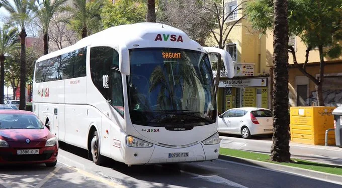 Restricción de vehículos en 20 municipios valencianos por riesgo de inundaciones: una medida de prevención ante el nuevo temporal