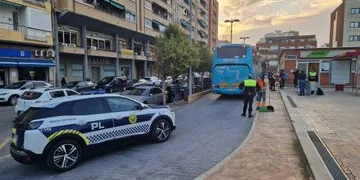 Movilidad afectada en Valencia tras la DANA: cortes en carreteras y suspensiones en el transporte público