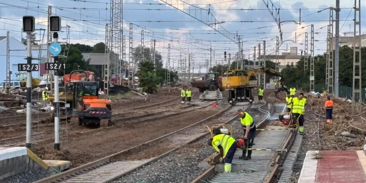 Se restablece Cercanías entre Gandía y Silla y Moixent y Carcaixent. Horarios 1 Se restablece Cercanías entre Gandía y Silla y Moixent y Carcaixent. Horarios
