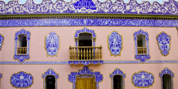 Manises ya es oficialmente municipio turístico de singularidad de la Comunitat Valenciana