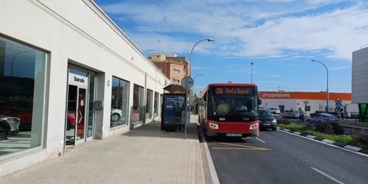 Moncada amplía el recorrido de su bus urbano para facilitar la conexión con Valencia