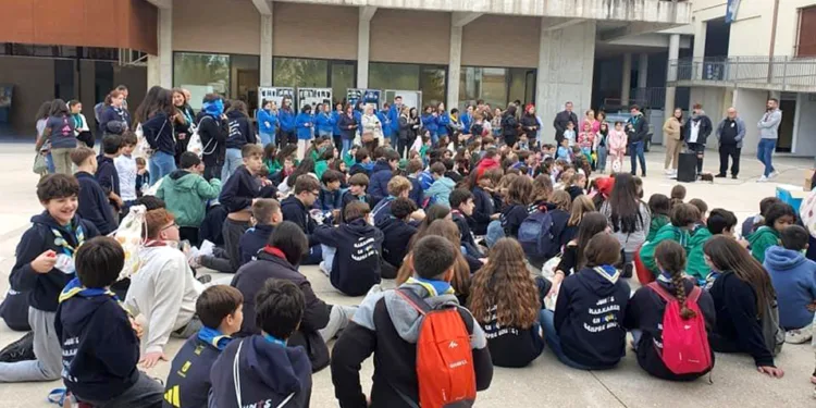 Las parroquias de Ontinyent organizan una jornada de talleres y juegos para niños de zonas afectadas por la DANA 1 Las parroquias de Ontinyent organizan una jornada de talleres y juegos para niños de zonas afectadas por la DANA