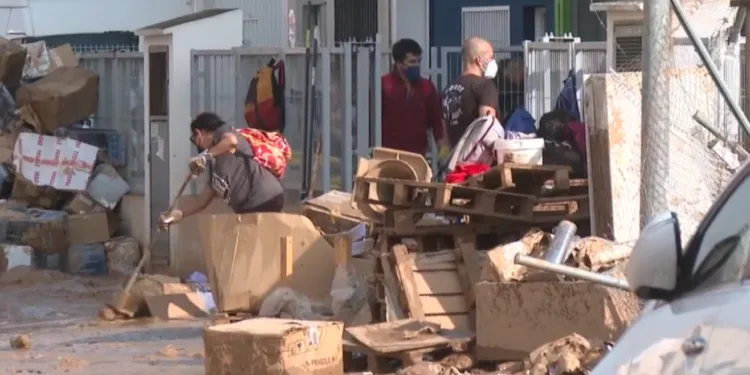 Los sindicatos podrán detener la actividad empresarial en caso de riesgo por fenómenos meteorológicos 1 Los sindicatos podrán detener la actividad empresarial en caso de riesgo por fenómenos meteorológicos