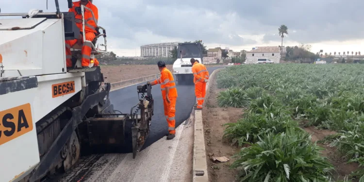Alboraya inicia los trabajos de reasfaltado la principal arteria de conexión con La Patacona 1 Alboraya inicia los trabajos de reasfaltado la principal arteria de conexión con La Patacona