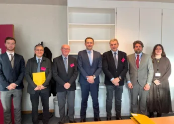 AVA-ASAJA entrega al futuro comisario Hansen un plan para reconstruir la agricultura valenciana