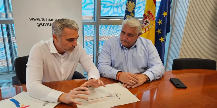 La Generalitat y la Diputación de Valencia analizan acciones para impulsar el turismo tras la riada 1 La Generalitat y la Diputación de Valencia analizan acciones para impulsar el turismo tras la riada