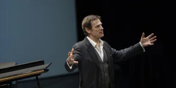 Simon Keenlyside regresa a Les Arts con obras del Romanticismo germánico y la ‘mélodie’ francesa