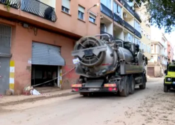 Valencia organiza un hackathon para resolver el desafío de los residuos generados por la DANA