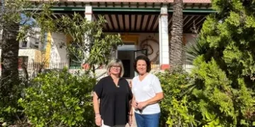 La diputada de Arquitectura visita Villa Adelaida para comprobar las actuaciones de rehabilitación