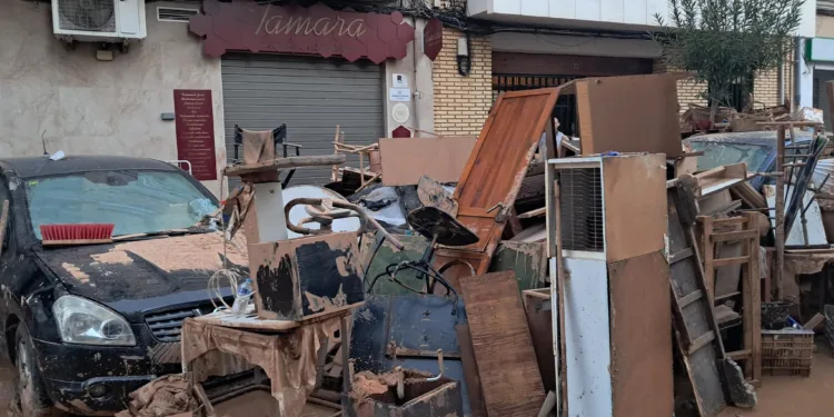 El Gobierno de España aprueba un paquete de ayudas en materia de vivienda para hacer frente a las consecuencias de la DANA 1 El Gobierno de España aprueba un paquete de ayudas en materia de vivienda para hacer frente a las consecuencias de la DANA