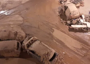 Y el fango volvió a La Torre y a muchas de las poblaciones, y en otras aún no se ha ido