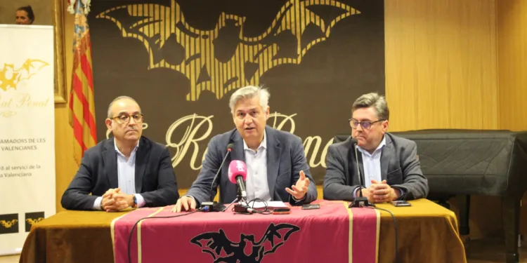 Lo Rat Penat presenta el Gran Concert solidari per les víctimes de la #DANA en la Catedral de Valéncia el 4 de decembre 1 Lo Rat Penat presenta el Gran Concert solidari per les víctimes de la #DANA en la Catedral de Valéncia el 4 de decembre