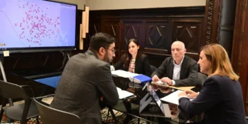 EMT Valencia contrata 50 nuevos conductores y refuerza las líneas por la falta de transporte metropolitano