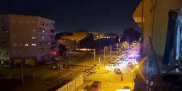Nueva protesta vecinal en Valencia por la gestión de la DANA: cacerolada y apagón simbólico