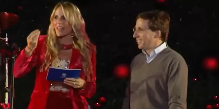 El Himno de la Comunitat Valenciana en el encendido de luces de Navidad en Madrid 1 El Himno de la Comunitat Valenciana en el encendido de luces de Navidad en Madrid