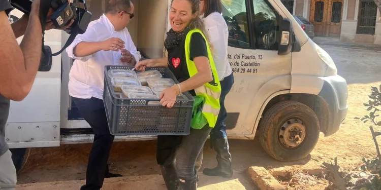 Castellón envía 500 raciones de arroz a banda a los afectados por la DANA 1 Castellón envía 500 raciones de arroz a banda a los afectados por la DANA
