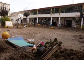 Once centros educativos y dos conservatorios permanecerán cerrados debido a los daños de la DANA