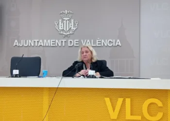 El Ayuntamiento de Valencia aprueba el presupuesto de 2025 junto con una batería de medidas fiscales por la DANA 10 El Ayuntamiento de Valencia aprueba el presupuesto de 2025 junto con una batería de medidas fiscales por la DANA
