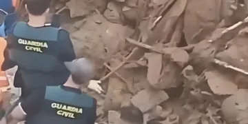 Equipos forenses comienzan a retirarse de Valencia por dificultades para encontrar nuevas víctimas tras la DANA